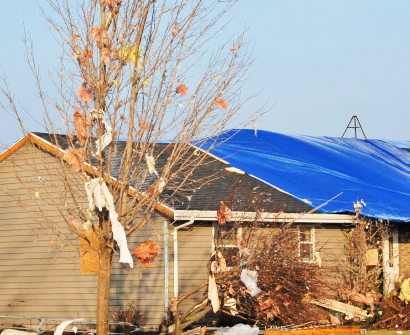 wind-damage-tarp-on-roof